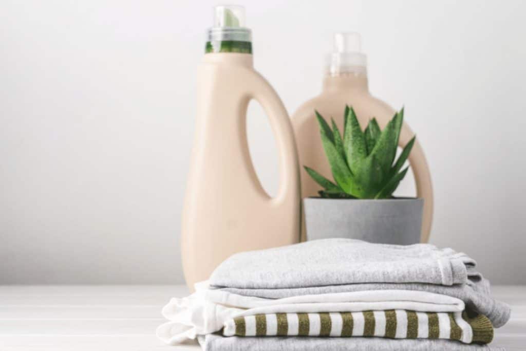 Eco-friendly cleaning tips